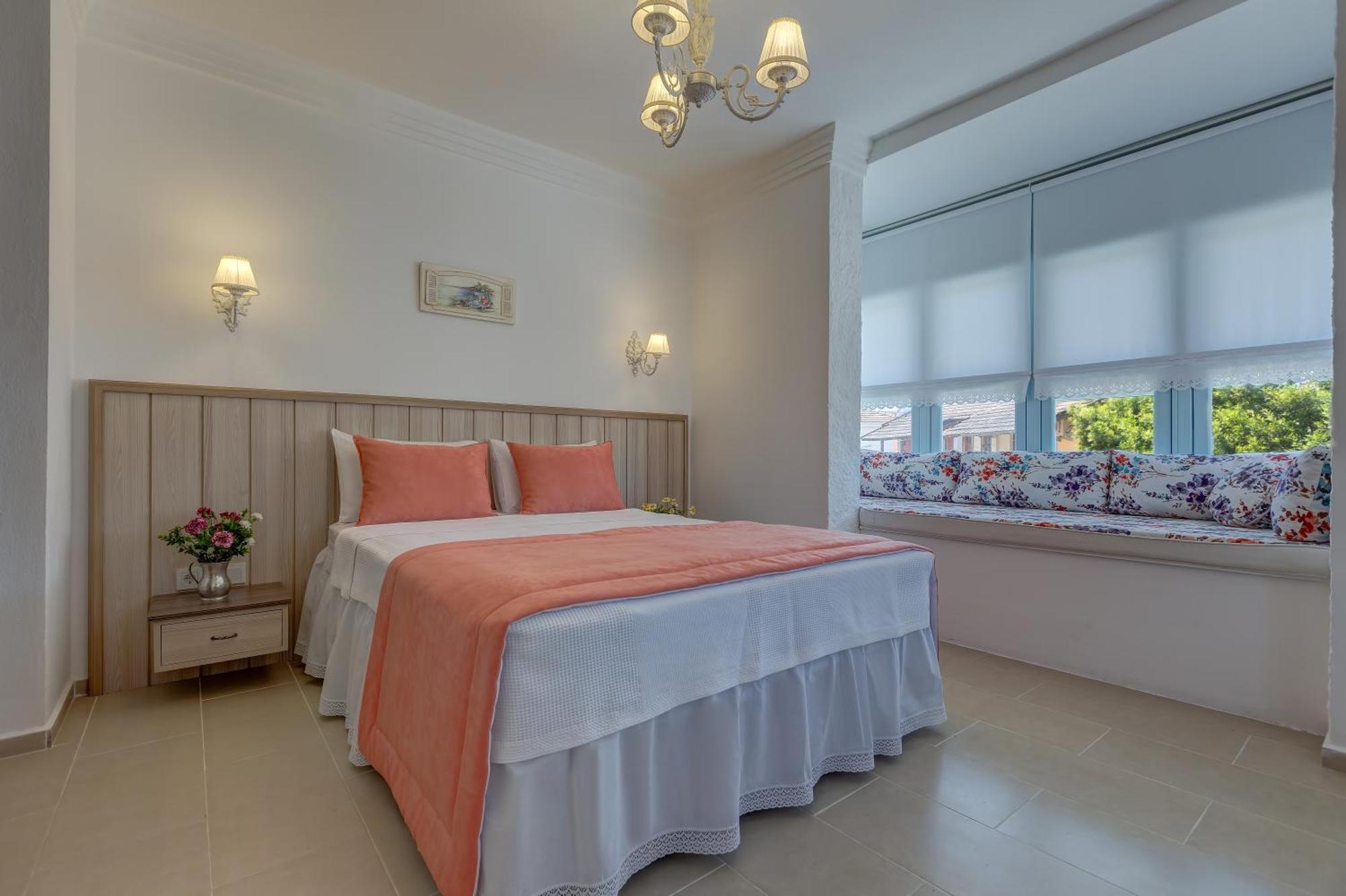 Bellapietra Hotel Alacati Szoba fotó